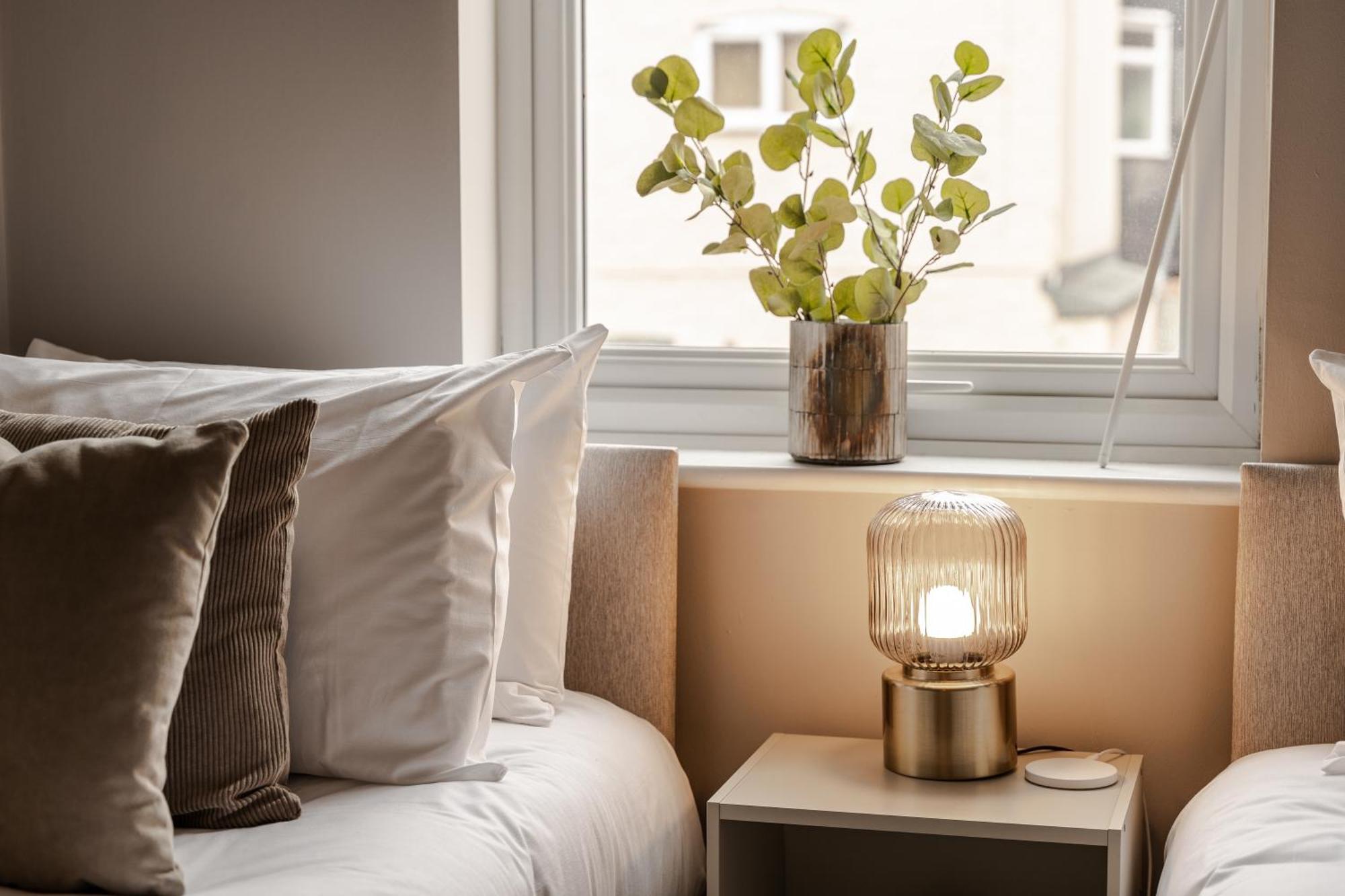 Stylish & Recently Refurbished Chester Apartment - Up To 6 المظهر الخارجي الصورة