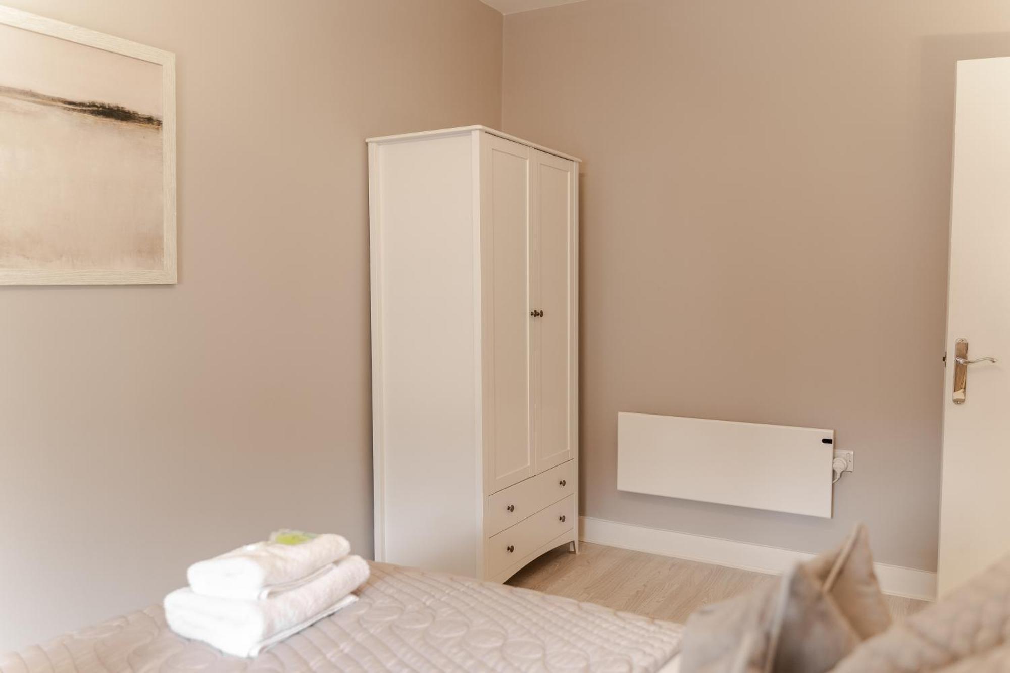 Stylish & Recently Refurbished Chester Apartment - Up To 6 المظهر الخارجي الصورة