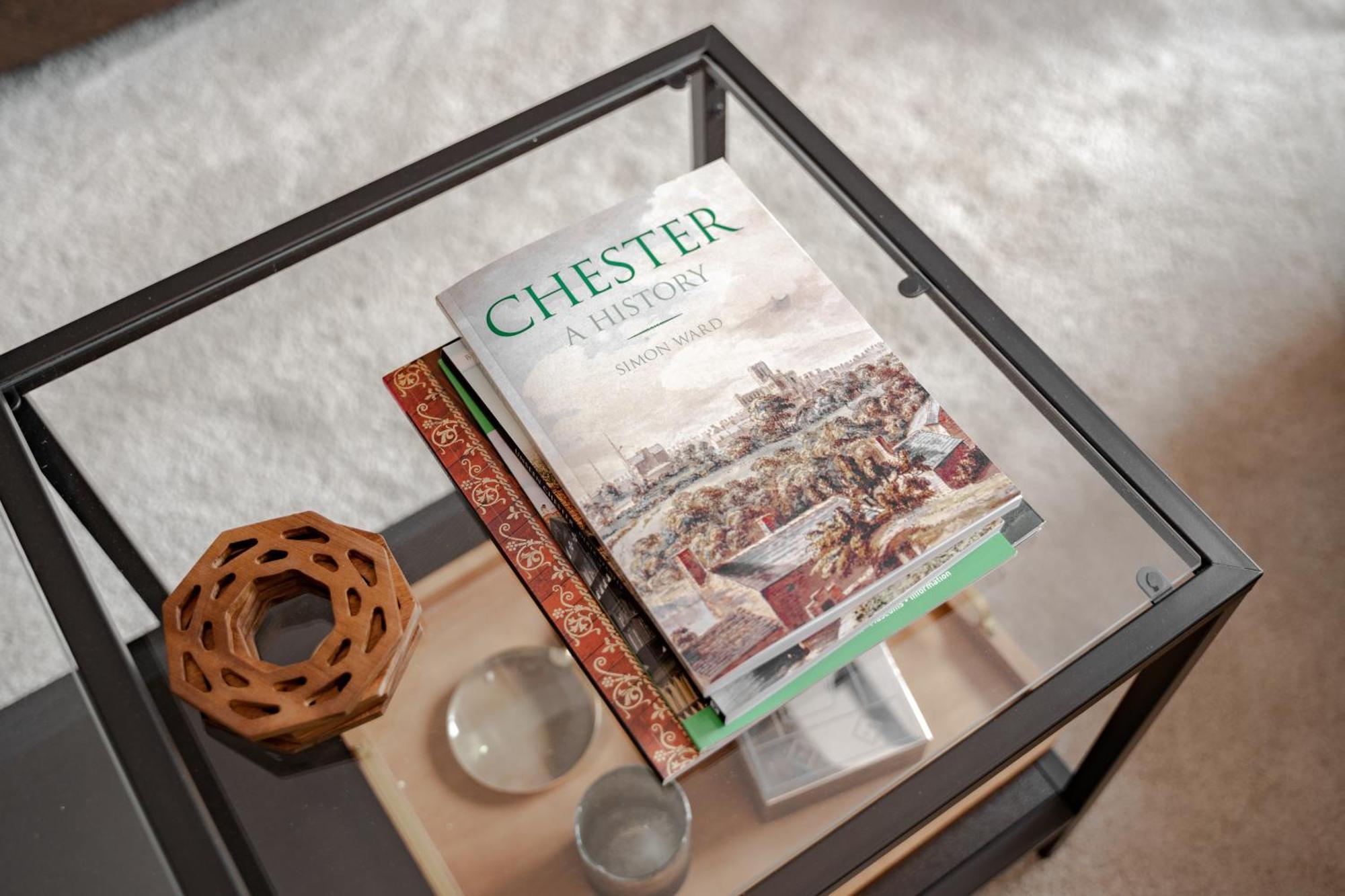Stylish & Recently Refurbished Chester Apartment - Up To 6 المظهر الخارجي الصورة